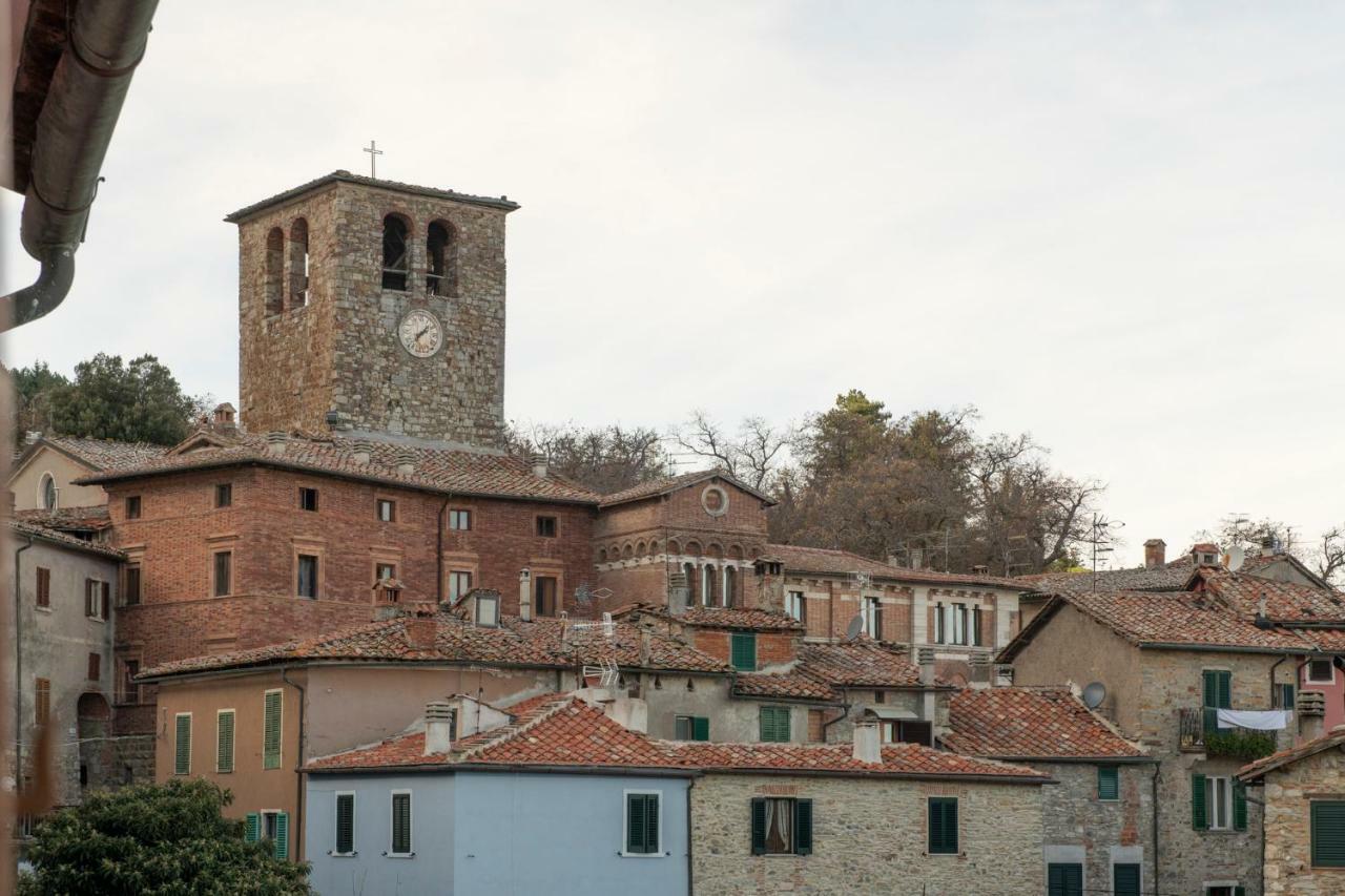 La Casina Di Pia Apartment Montieri Bagian luar foto